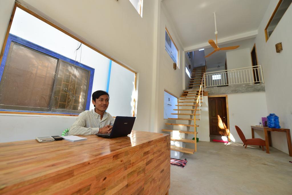 Boutique Dormitory Kochi-Ke Siem Reap Exteriör bild